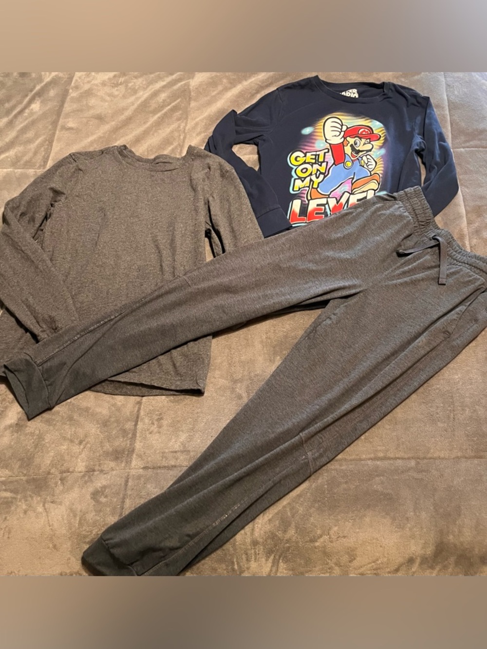 Size 10/12 pants and 2 shirts